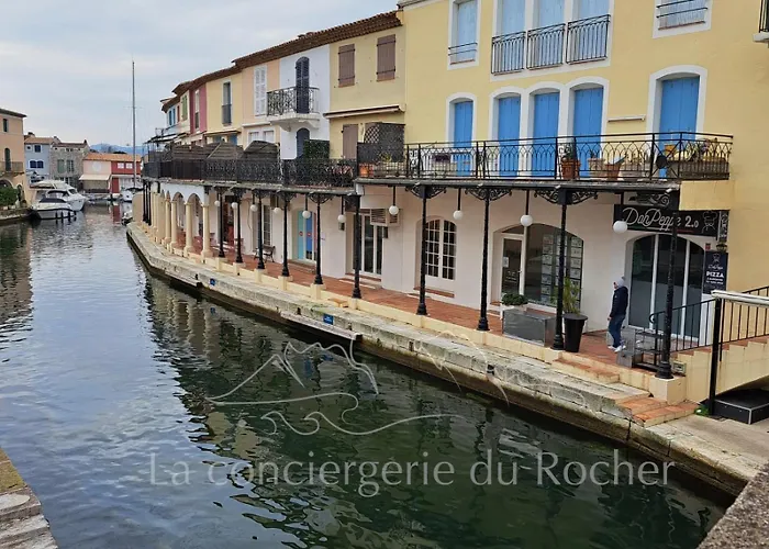 De Reve A Saint-aygulf 2 Min De La 6 Pers アパート *