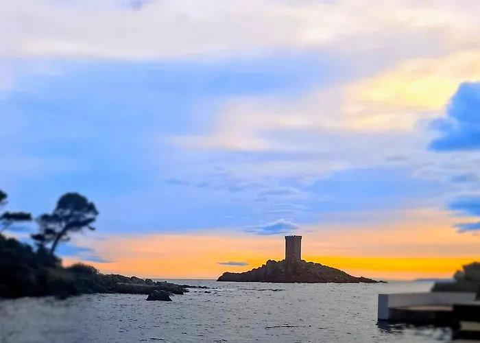 De Reve A Saint-aygulf 2 Min De La 6 Pers アパート Fréjus